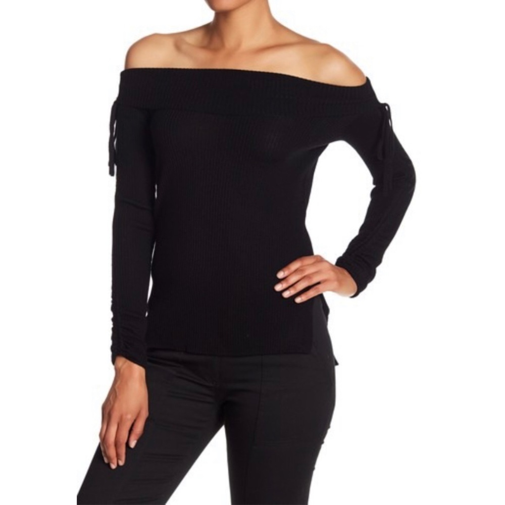 VERONICA BEARD
Sweater